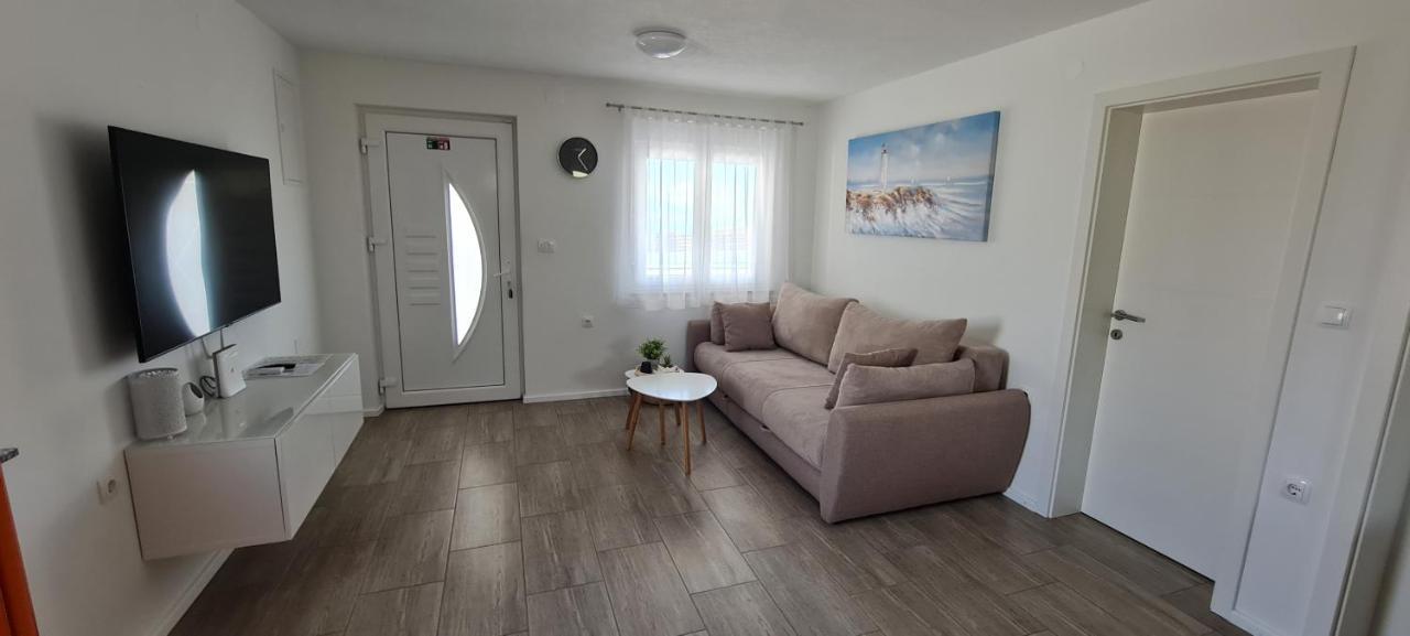 House Vallis Aurea Povile Buitenkant foto